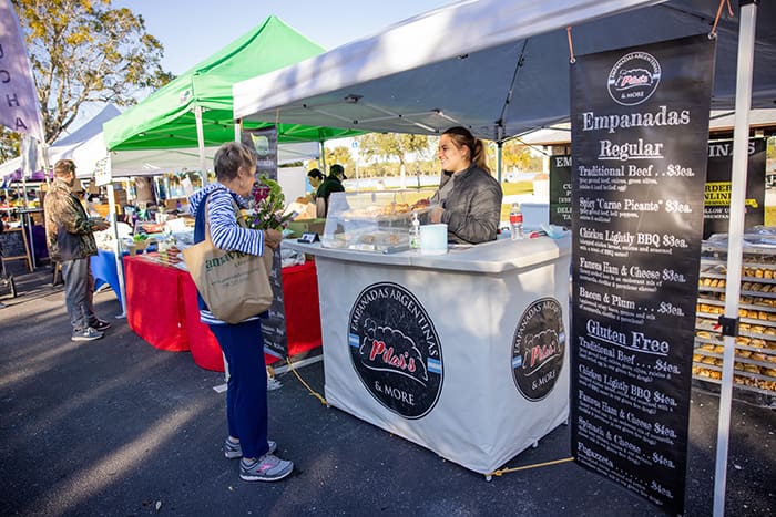 Lakes Park Seasonal Farmers Market.