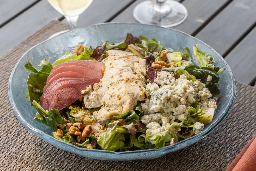 AL-Services-Dining-Front Delicious salad with Tuna