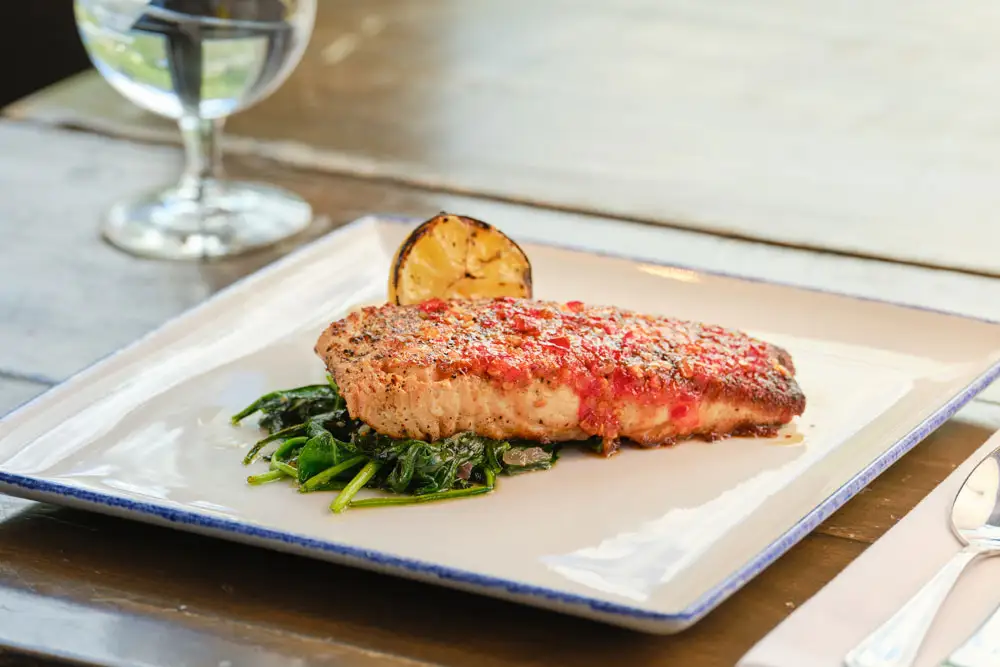MC-Services-Dining-Front sliced filet mignon